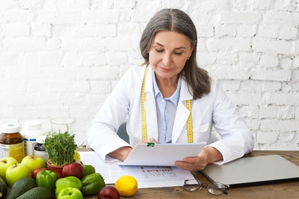 Navigating Medical Weight Loss: Expert Care And Support At Clinics